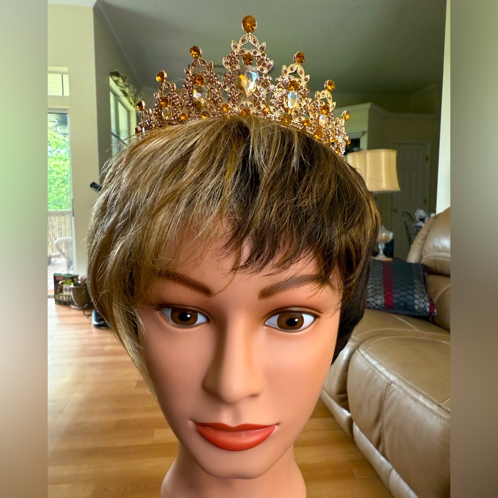 Elegant Gold Tone Tiara with Yellow beads. New in packaging!